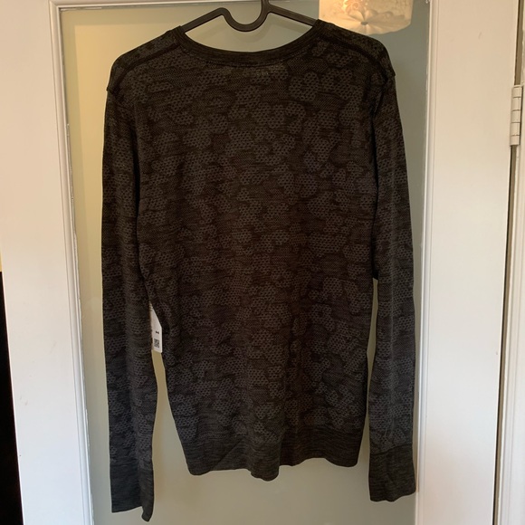 Lululemon Breeze by Long Sleeve - Picture 7 of 7